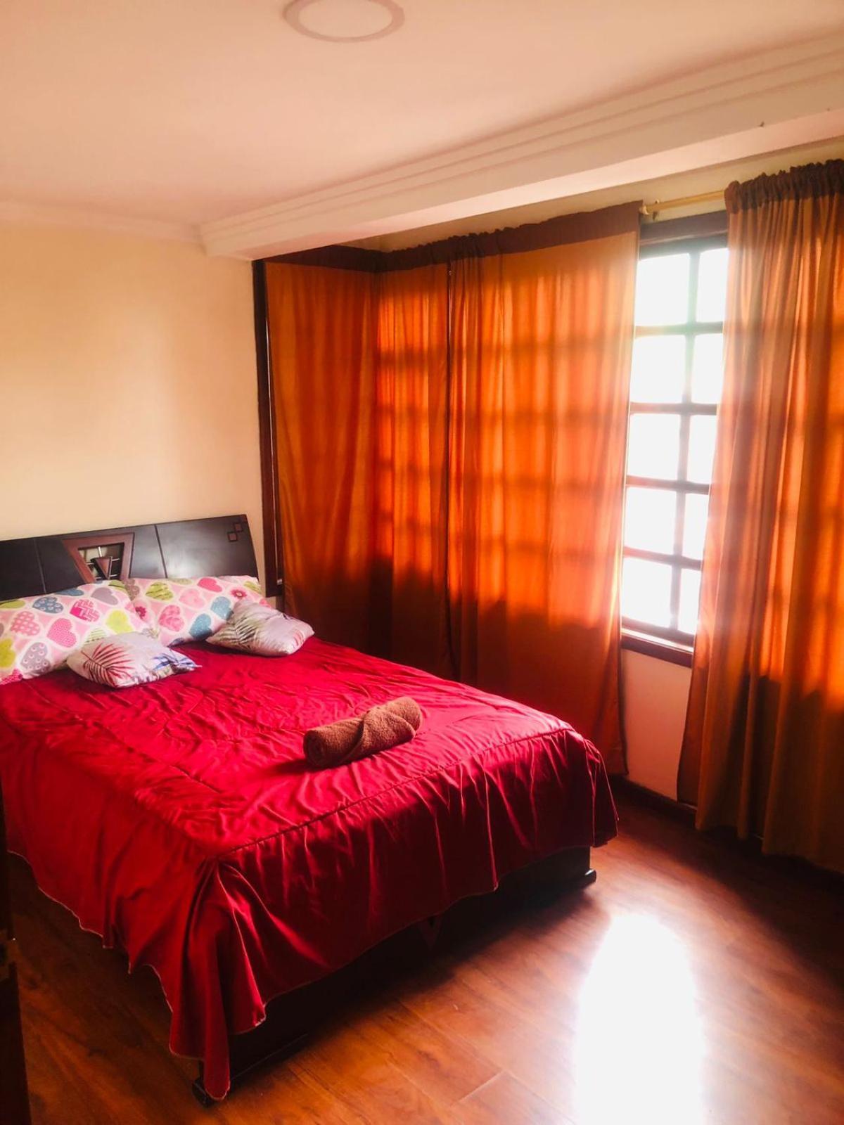 Hermosa Suite En Condominio En El Centro Historico De Cuenca M1 외부 사진